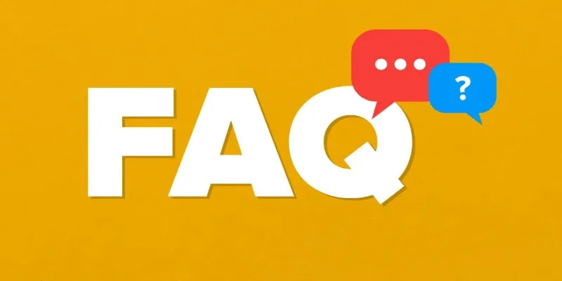 Trả lời thắc mắc của khách khi chơi